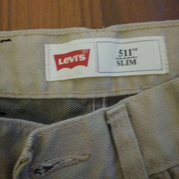 Boy's Levi's Jeans - Picture 5 of 5